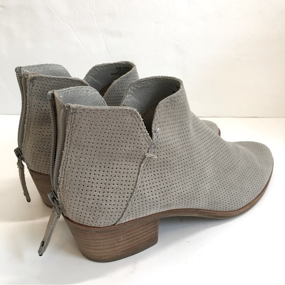 Dolce Vita Karsen Leather Bootie - Picture 10 of 15
